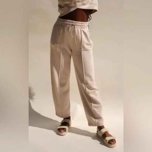 AGOLDE 90’s Wide-Leg Bowed Sweatpants, size S, like new! - Picture 2 of 7